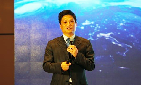 杨冰之：数据驱动行业融合升维