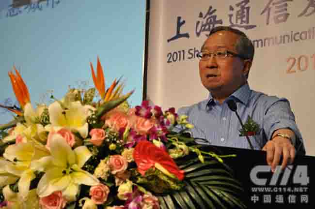 高新民：智慧城市建设应避免新瓶装老酒及纸上谈兵