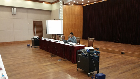 北京雷火·竞技电竞网站互联信息顾问有限公司上海分公司副总经理张文凯受邀参与"普陀区智慧政务工作推进会"，并针对《普陀区公共服务目录》的梳理工作进行了培训。